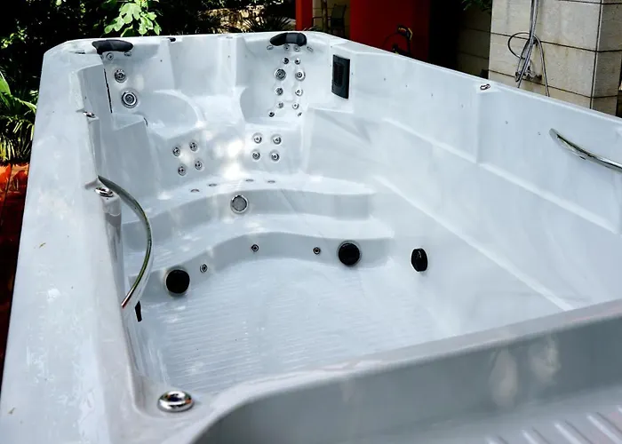 别墅 Panthera 德拉马利